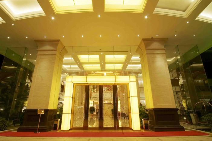 Royal Century Hotel (VIP Building)